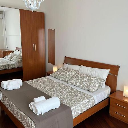 Al54 Apartment Милано Екстериор снимка