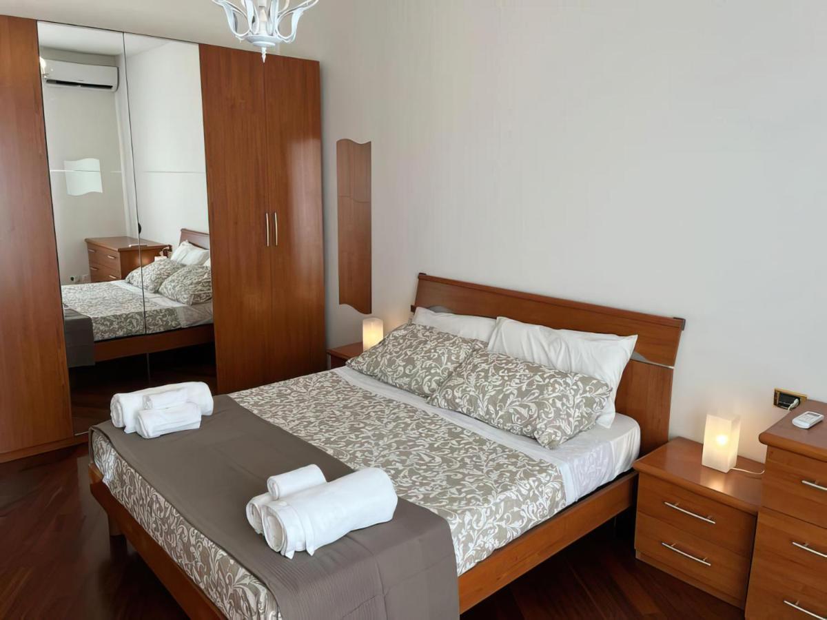 Al54 Apartment Милано Екстериор снимка